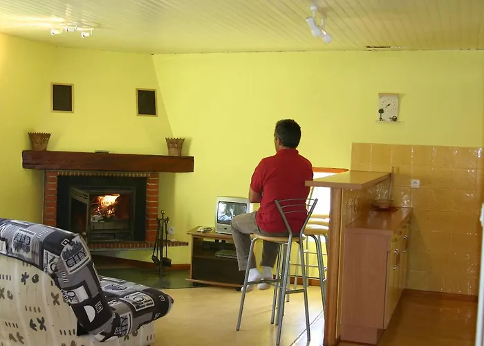 Nyaraló De Rouayras Nages